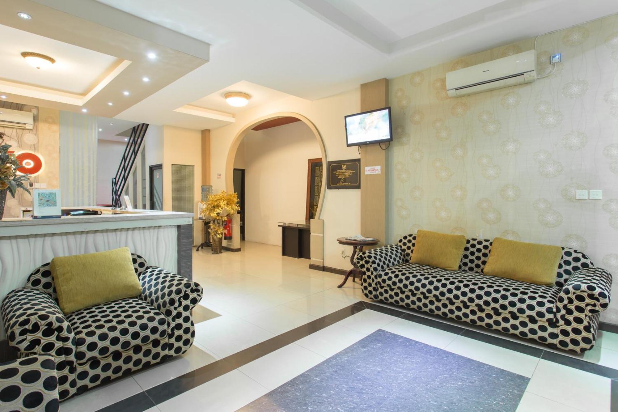 Oyo 663 Hotel Sejati Balikpapan  Extérieur photo